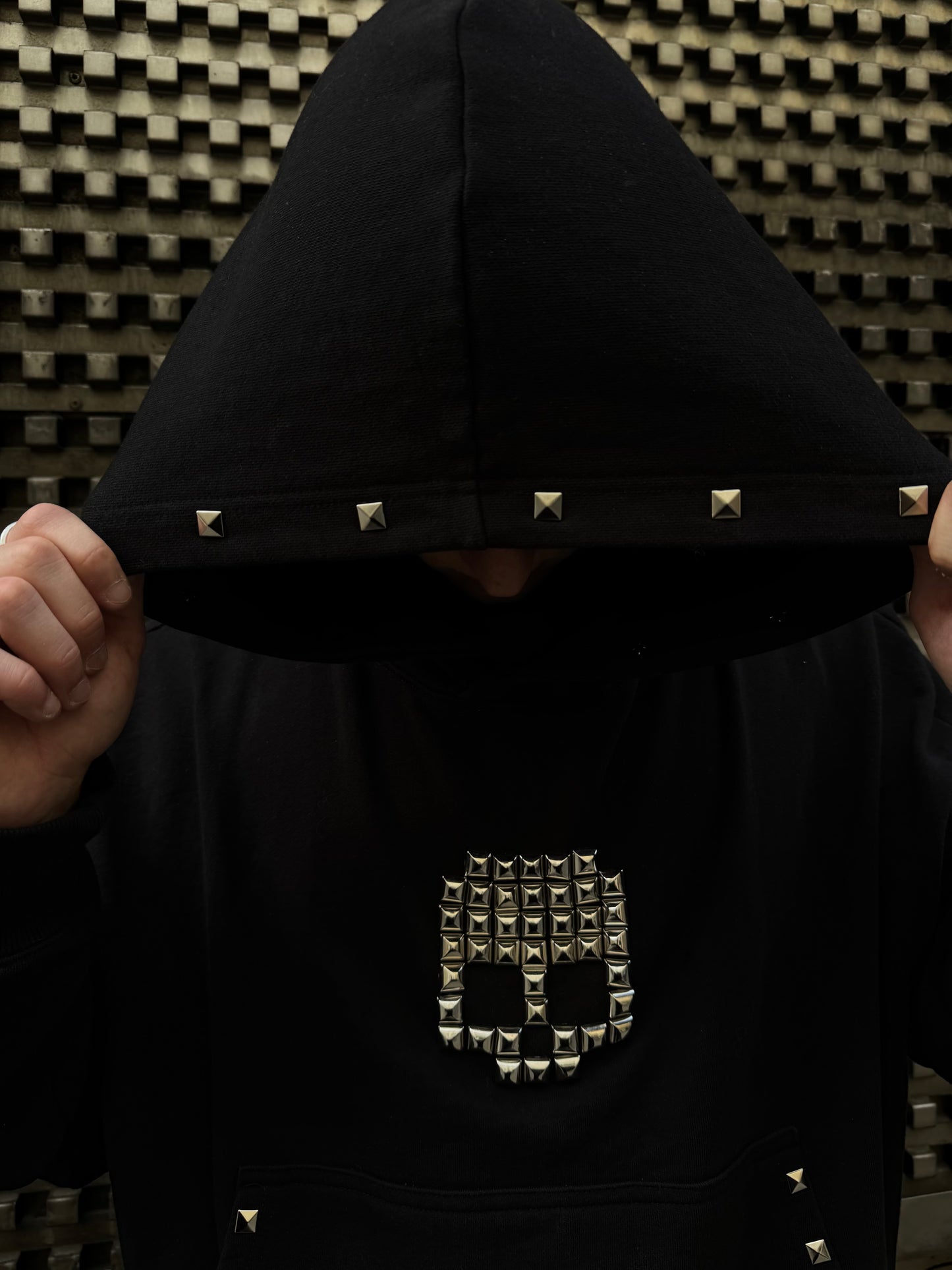 STUDDED SKULL HOODIE