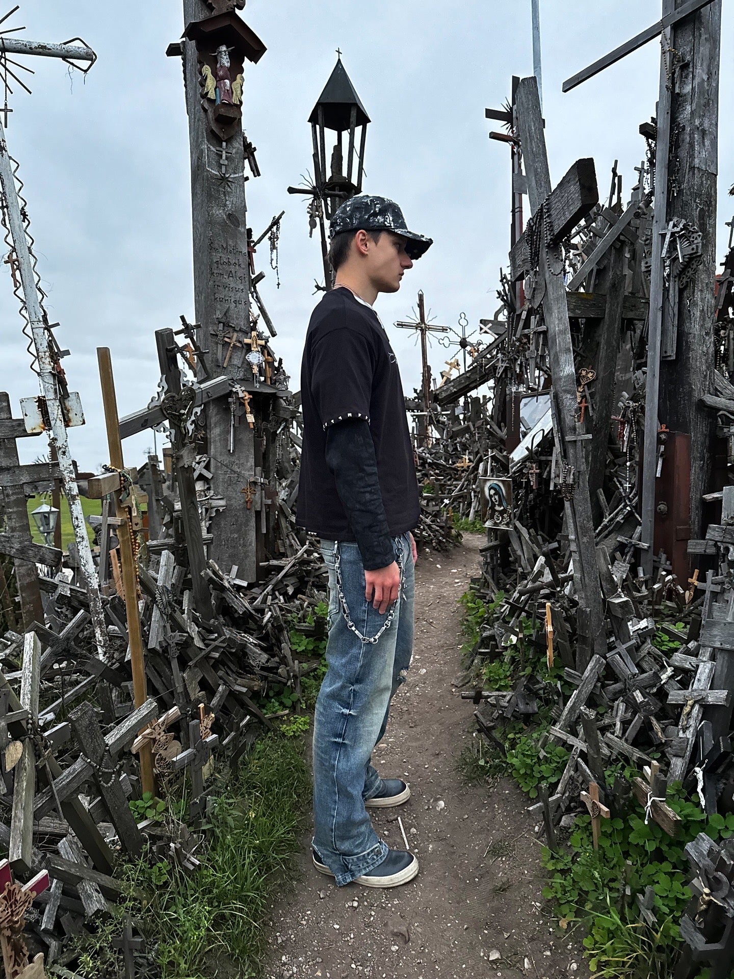 STUDDED DOUBLE_LAYERED LONGSLEEVE