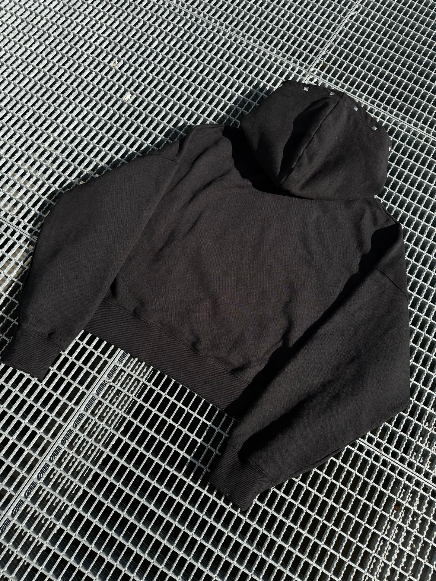 STUDDED SKULL HOODIE