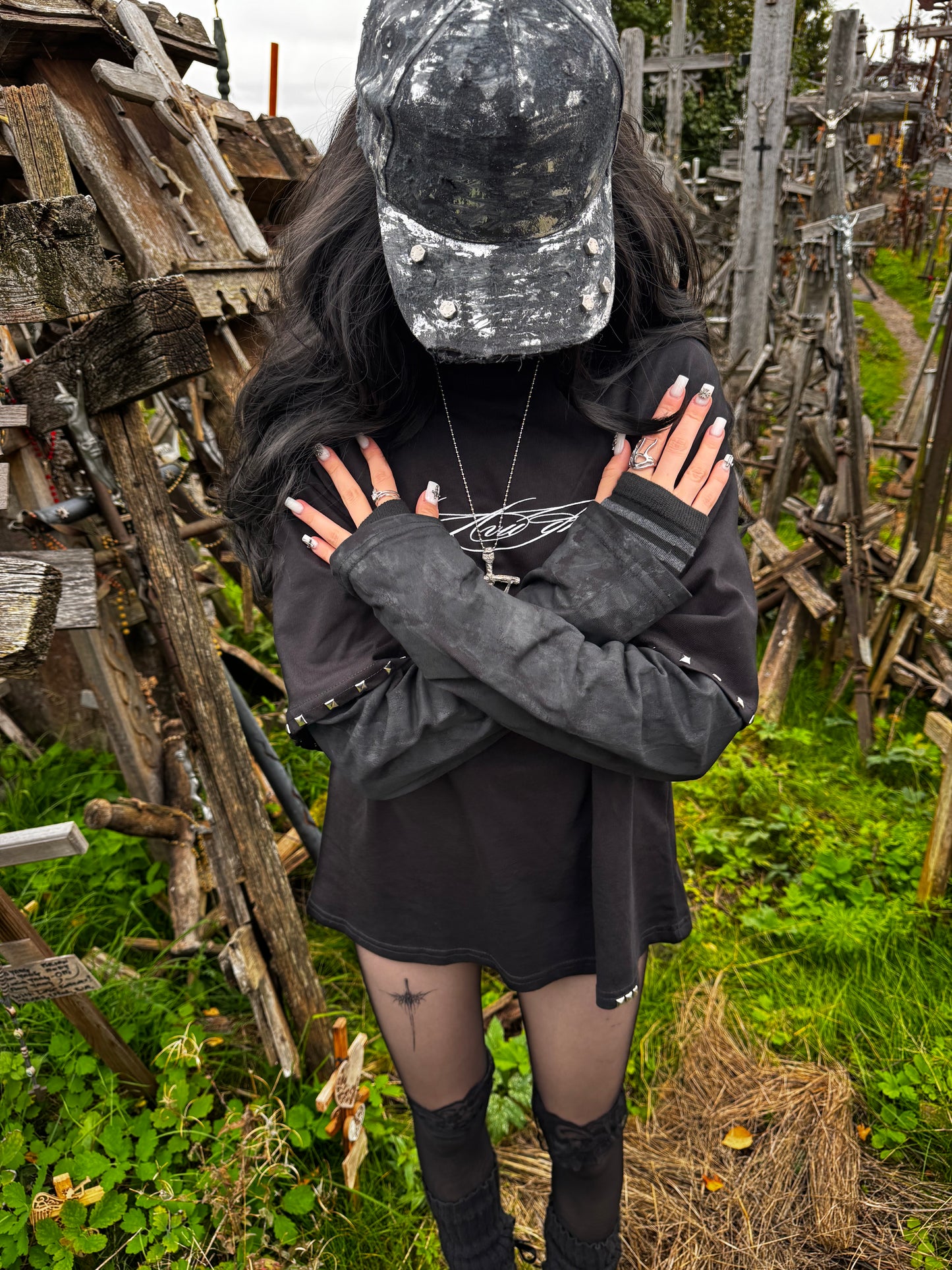 STUDDED DOUBLE_LAYERED LONGSLEEVE