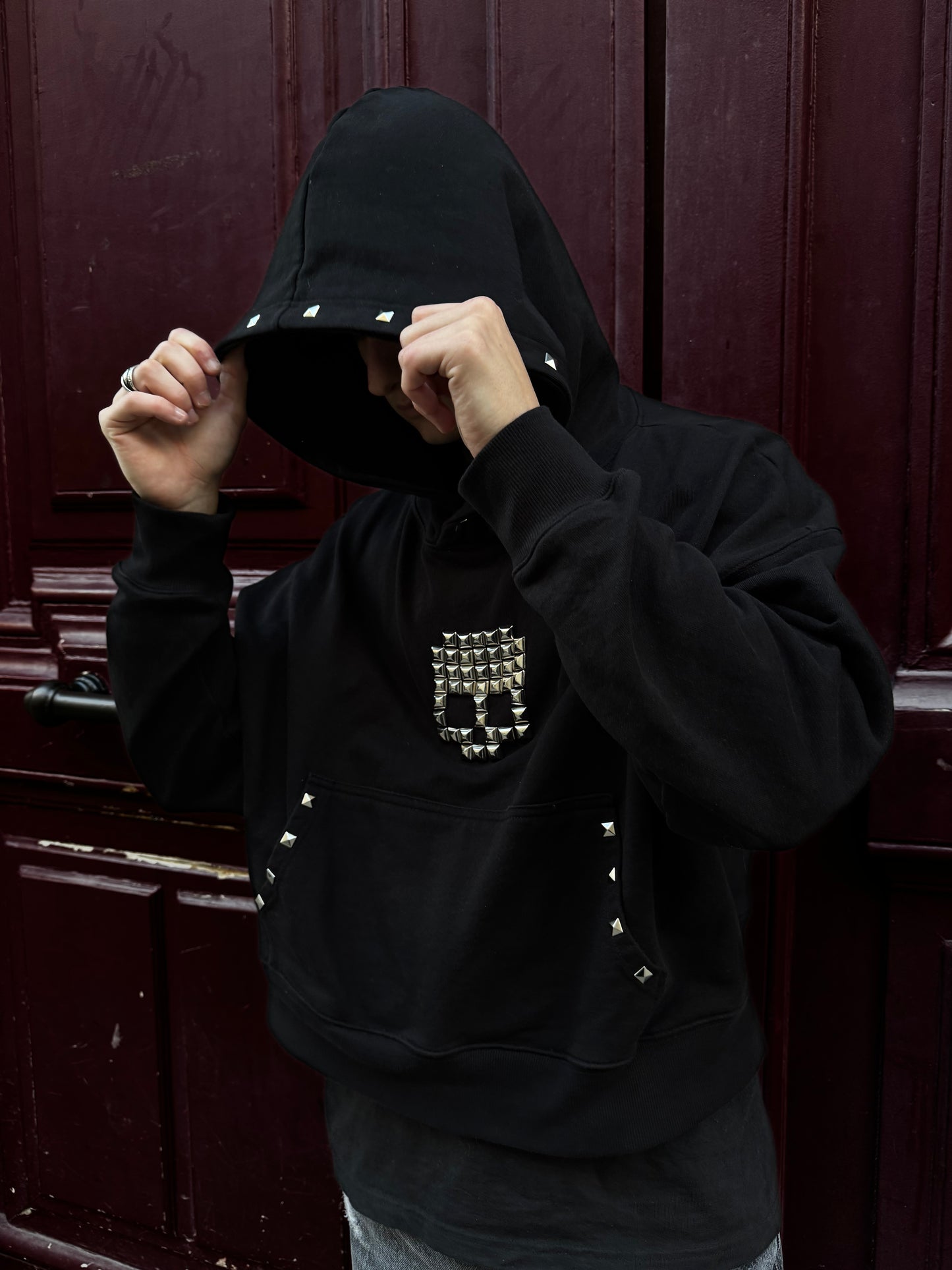STUDDED SKULL HOODIE