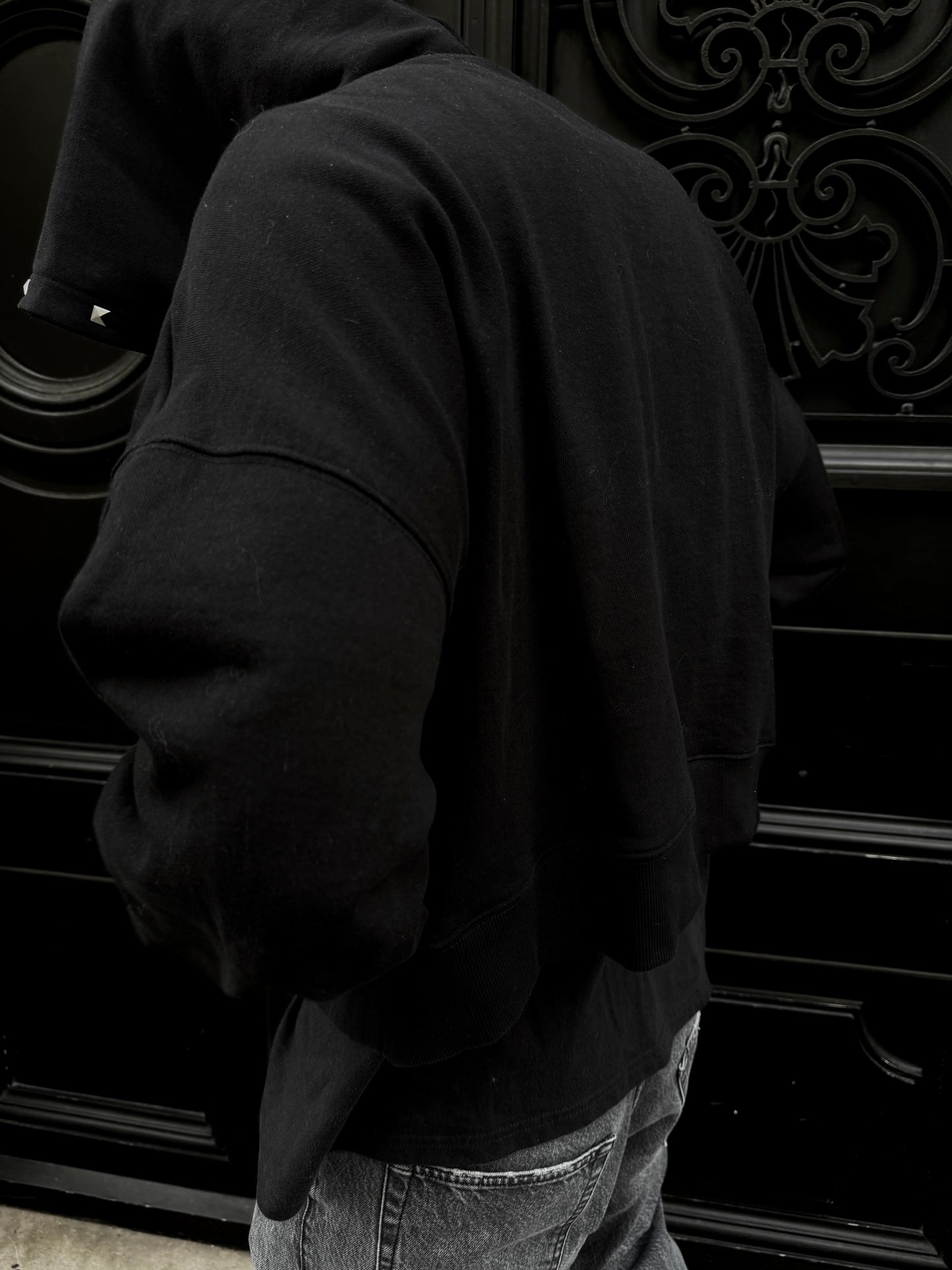 STUDDED SKULL HOODIE