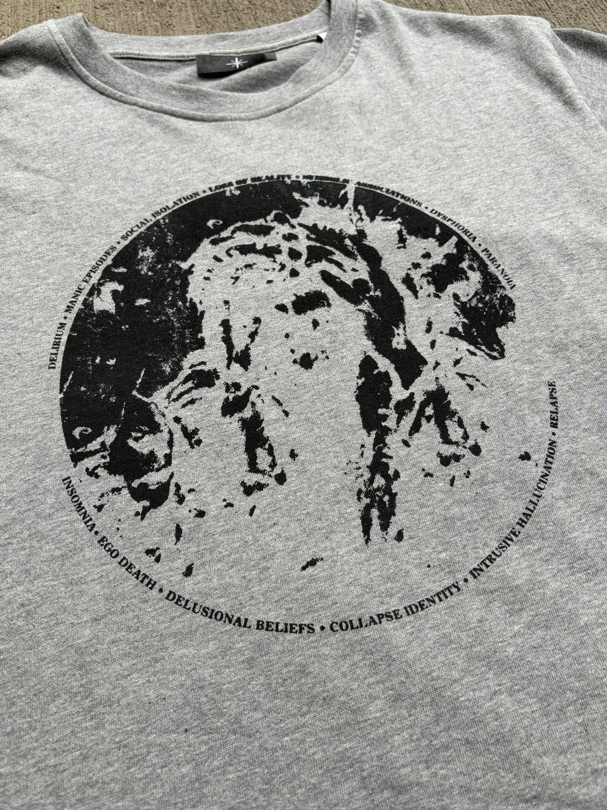 PSYCHOTIC T/SHIRT [PARANOIA GREY]