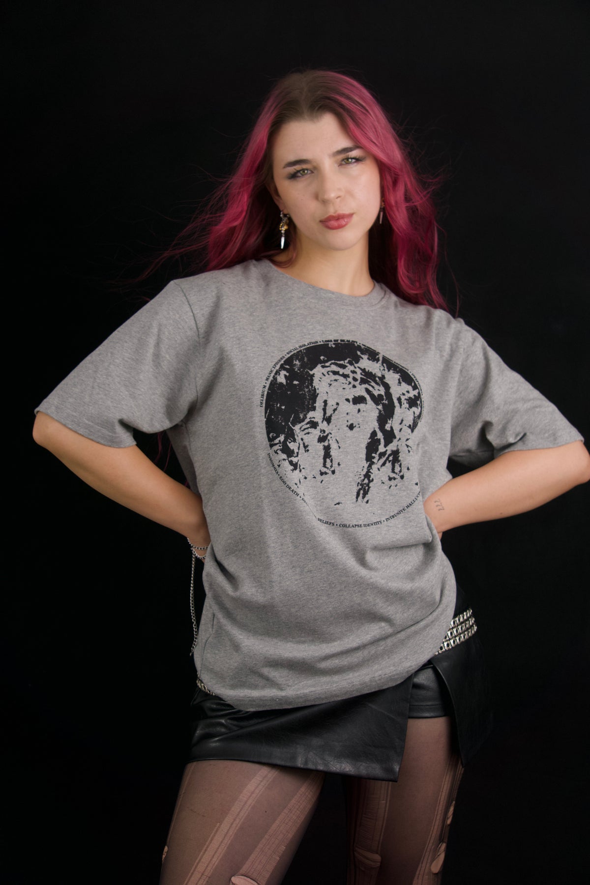 PSYCHOTIC T/SHIRT [PARANOIA GREY]