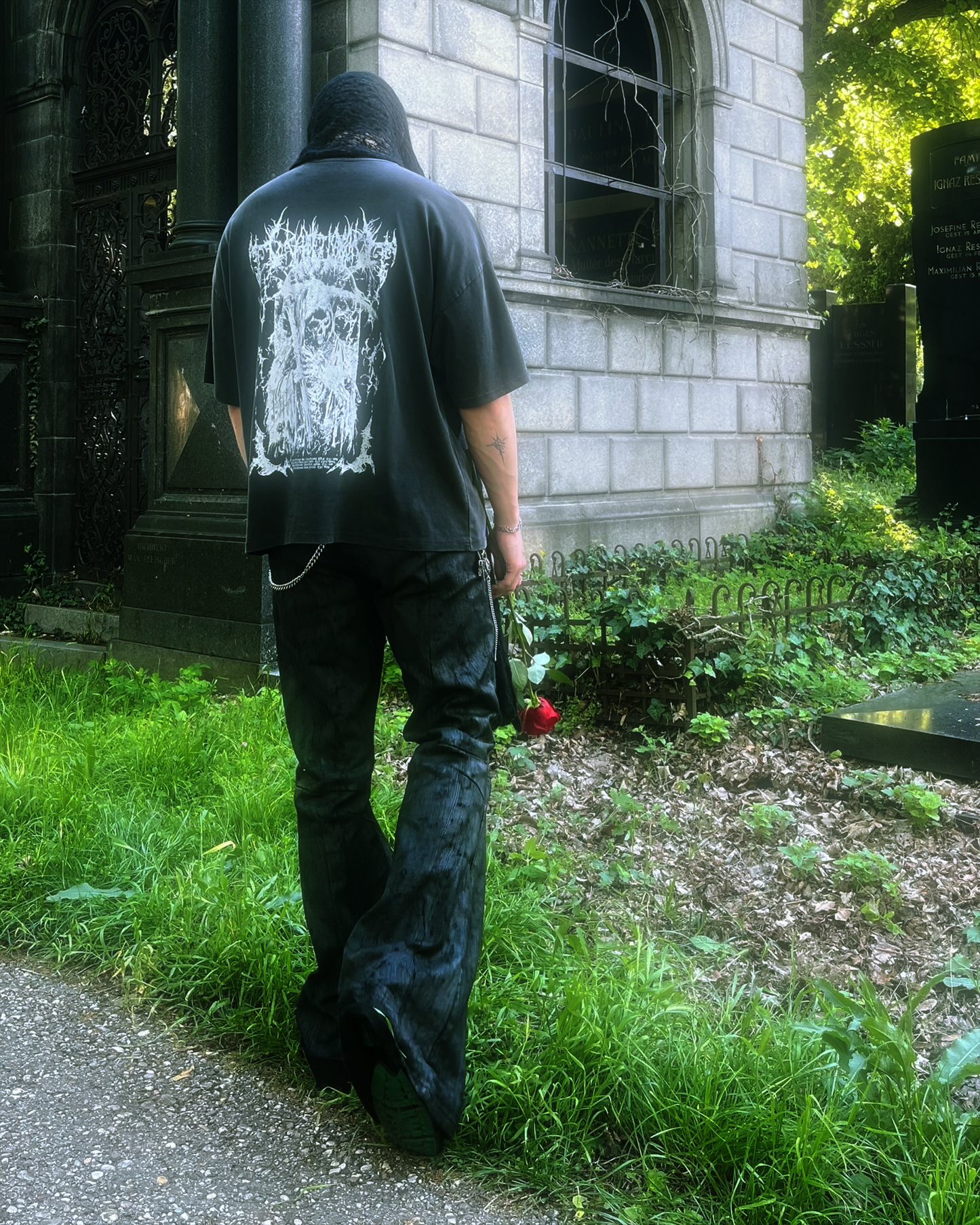 GRAVE T/SHIRT* [GREY]