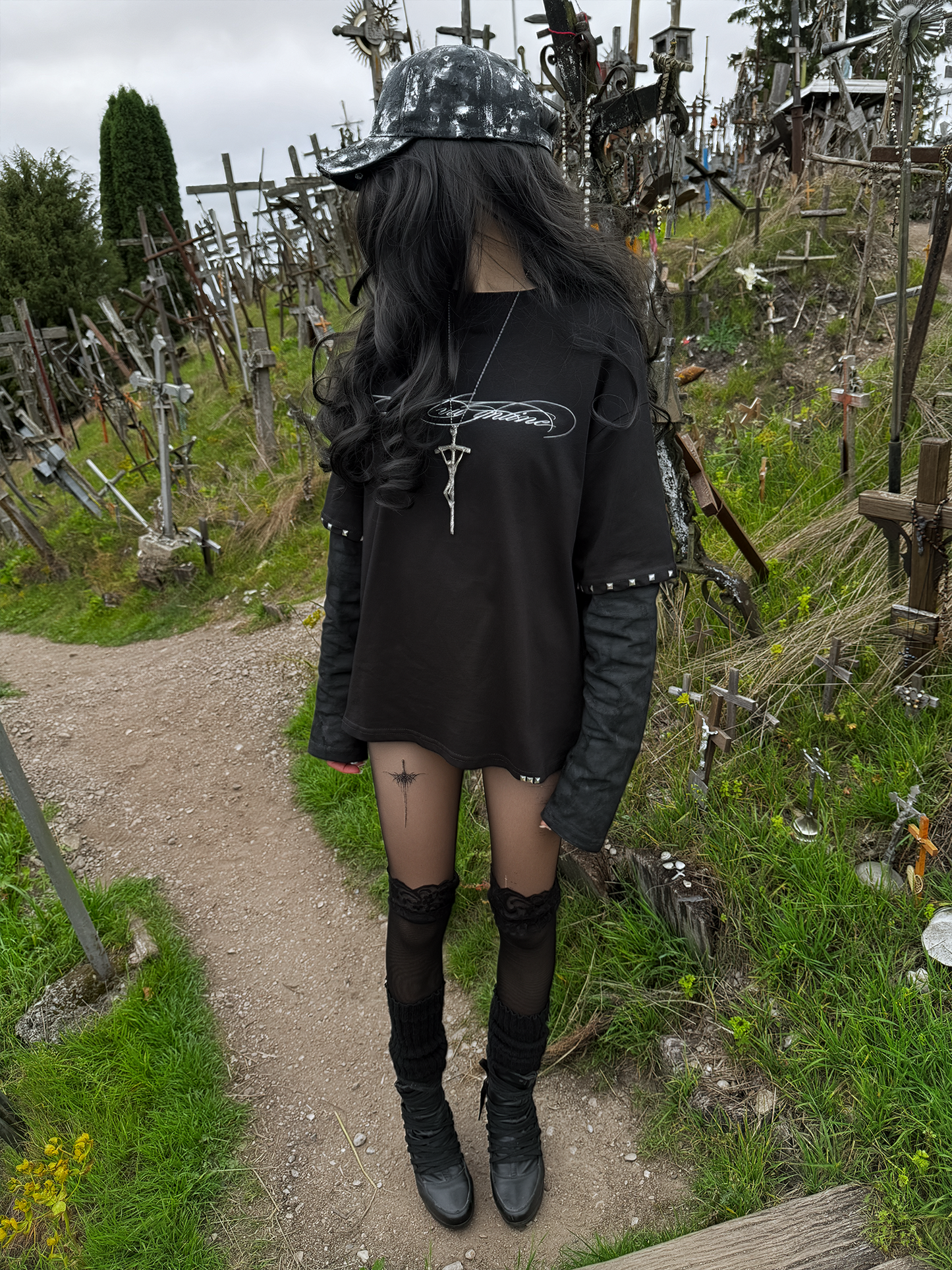 STUDDED DOUBLE_LAYERED LONGSLEEVE